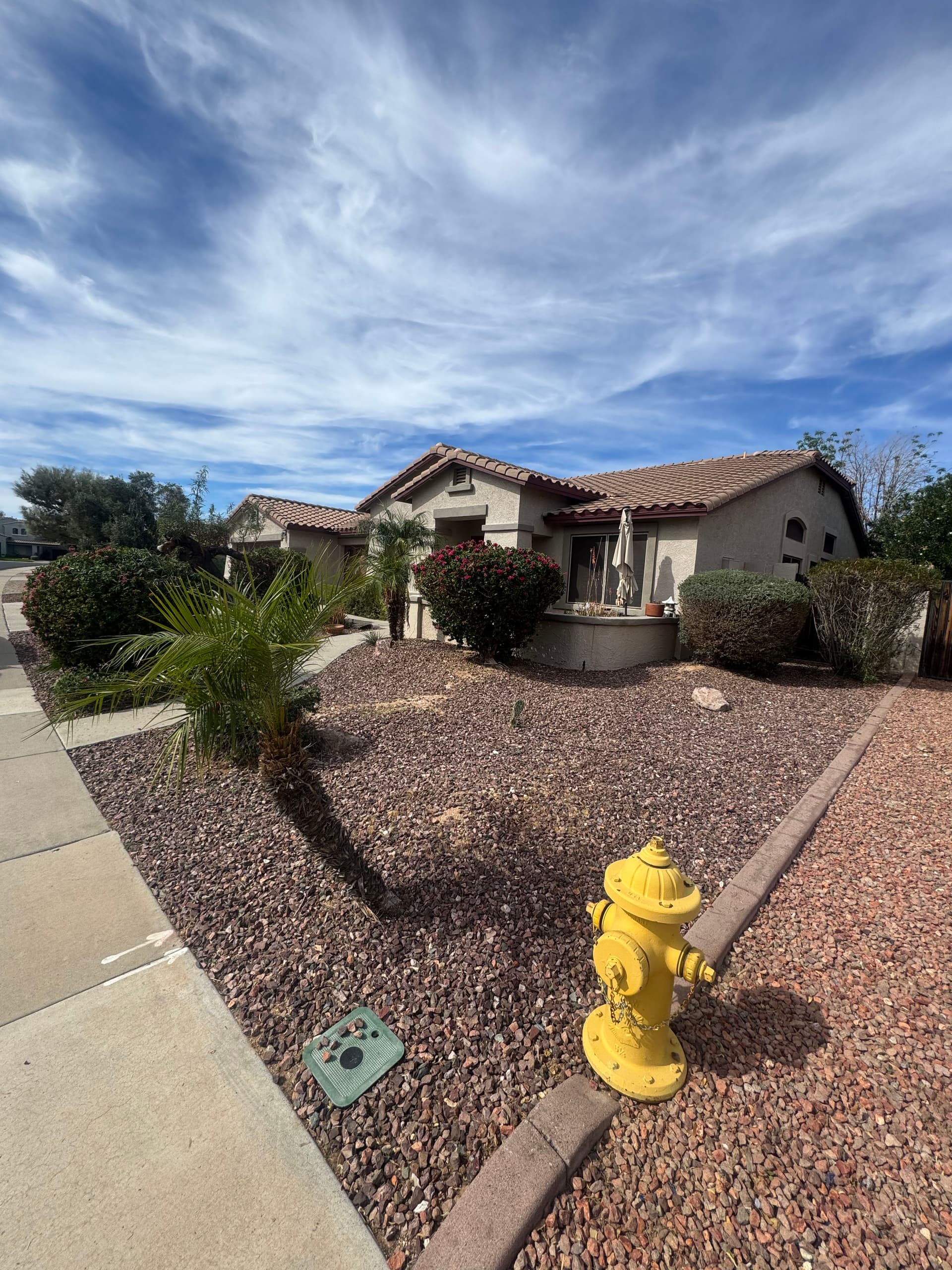 Gallery photos for Desert Curb Appeal with Rock Landscaping: Image #1